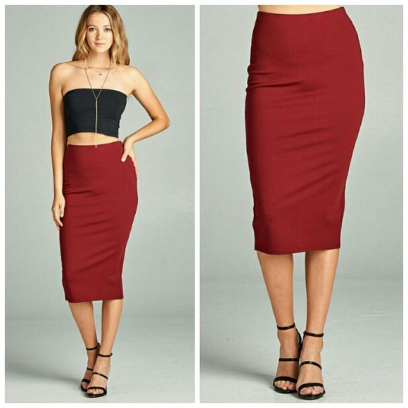 Dresses & Skirts - Red midi pencil skirt